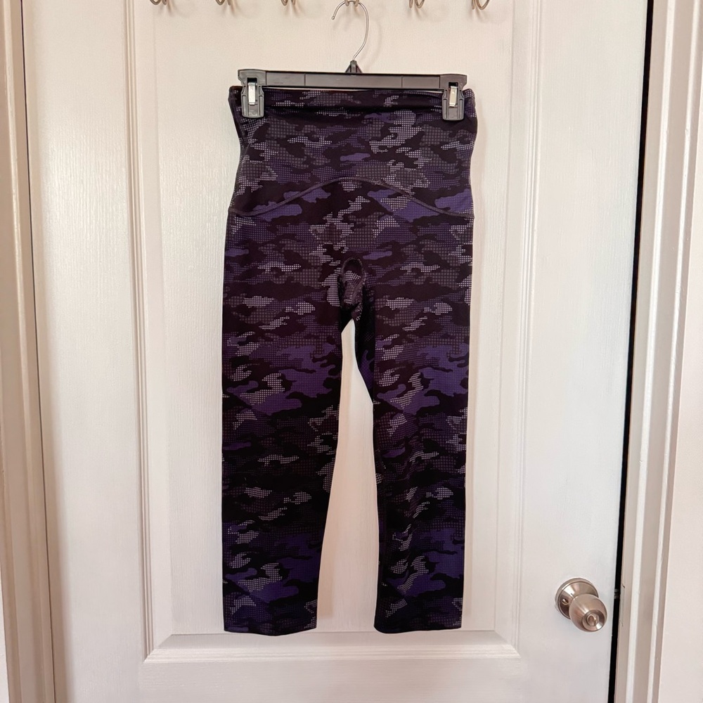 SPANX Blue and Black Camouflage Leggings High-Waisted Performance